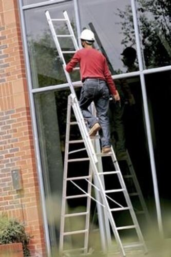 Алуминиева стълба три секторна