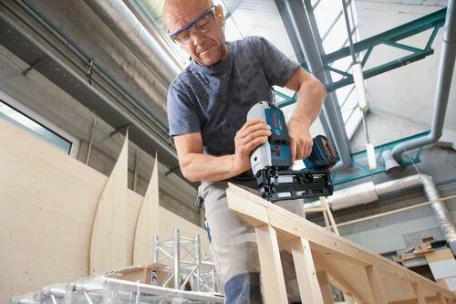 Акумулаторен такер Bosch GSK 18 V-Li Professional