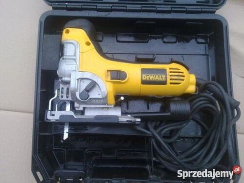 Прободен трион 701 W DeWALT DW333K
