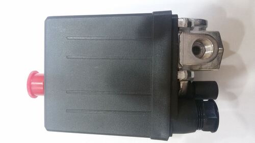 Пресостат за въздушни компресори Stanley M15
