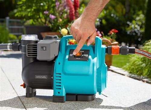 Помпа с електронен пресостат 800 W Gardena Classic 3500/4E