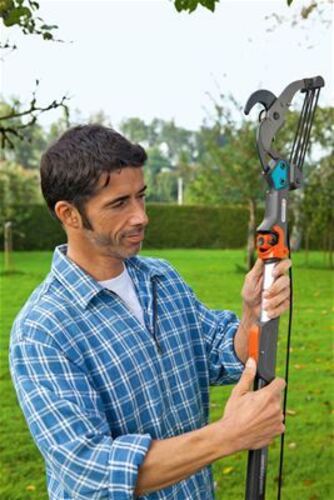 Телескопична дръжка Gardena combisystem 210 - 390 см