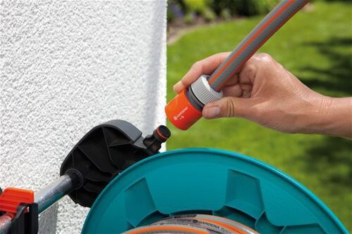 Комплект стенна макара за маркуч Gardena 50