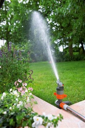 Разпръсквач Gardena Comfort Turbo-Drive с колче