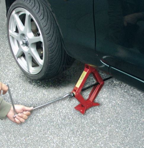 Трапецовиден автомобилен крик, 1500кг Mannesmann