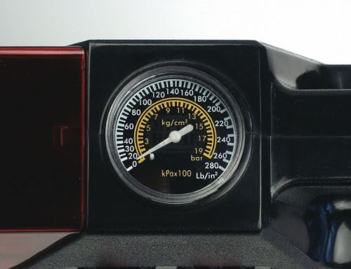 Компресор за гуми с лампа и манометър, 12 V, 17.5 bar