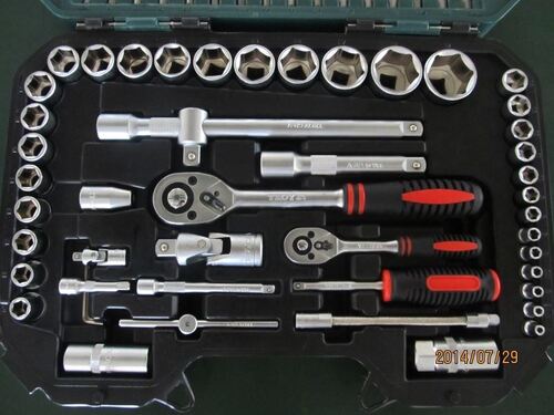 Комплект професионална тресчотка с вложки, 94 части Troy