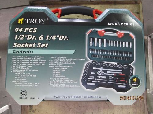 Комплект професионална тресчотка с вложки, 94 части Troy