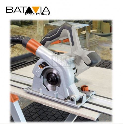 Ръчен потапящ циркуляр T-raxx 1050W 110 мм ''Compact'' 3X33