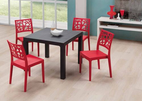 Пластмасов Стол Teti