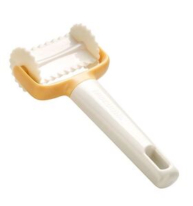 Къдрава резачка за тесто Tescoma Delicia1