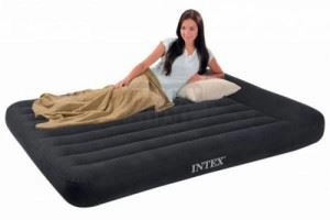 Надуваем матрак с вградена помпа INTEX Rest Classic 152х 203х 25 Надуваем матрак с вградена помпа INTEX Rest Classic 152х 203х 25