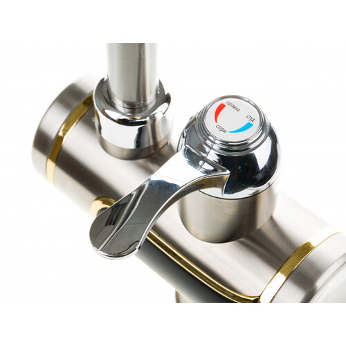 Електрически водонагревател с метален корпус Cascada DO-8-3 C S