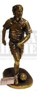 Статуетка футболист Maxima защитник 27 см