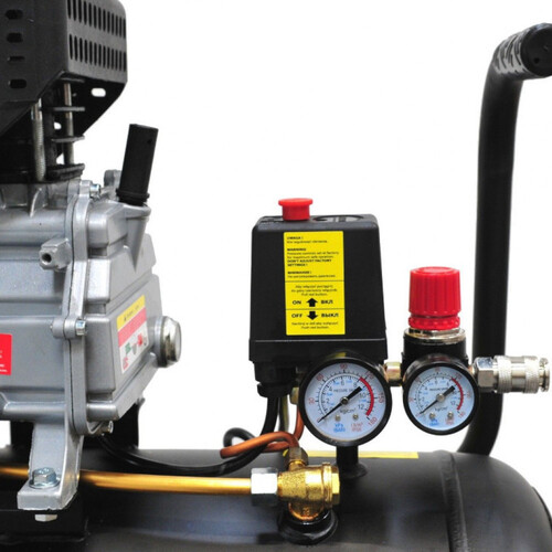 Маслен компресор REXXER RH-13-505 8BAR 1,5HP 50 л