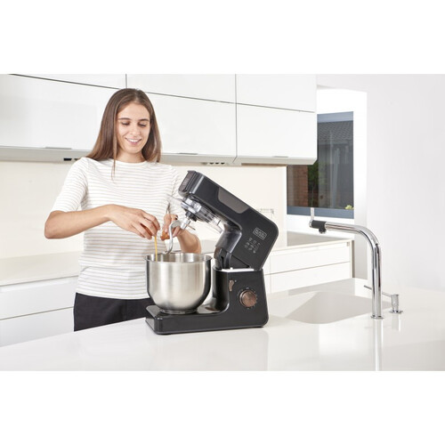 Кухненски робот Black and Decker BXKM1000E