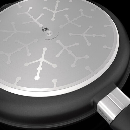 Универсален тиган AMT 32 см.