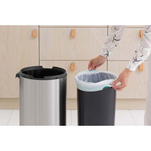 Кош за смет Brabantia Touch Bin New 30L, Matt Steel