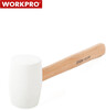 Гумен чук с дървена дръжка WORKPRO-megahome.bg