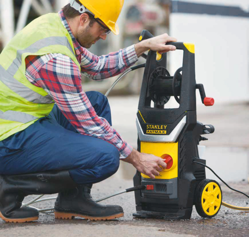 Водоструйка Stanley 2500 W 150 bar 450 л/ч SXFPW25E
