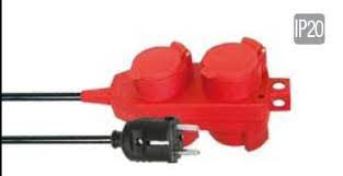Електрически разклонител в червен цвят Schwabe 4 гнезда