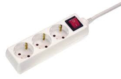 Електрически разклонител с ключ Schwabe 3 гнезда