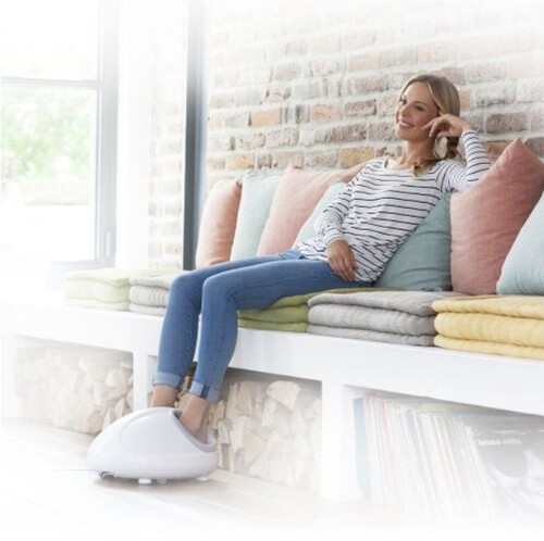 Шиацу масажор за крака Medisana FM 888