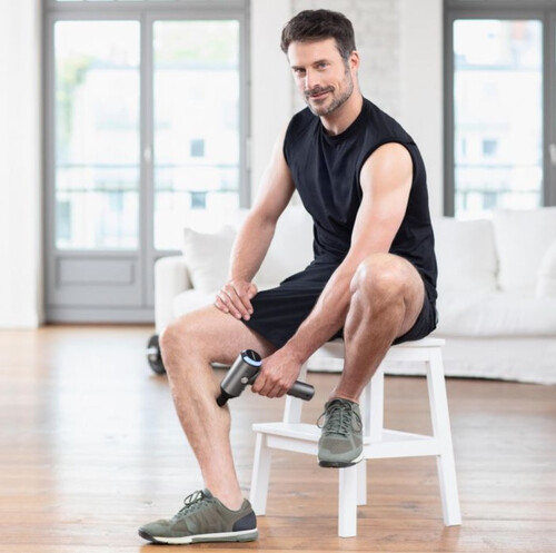 Вибрационен масажен пистолет Medisana MG 500 Pro