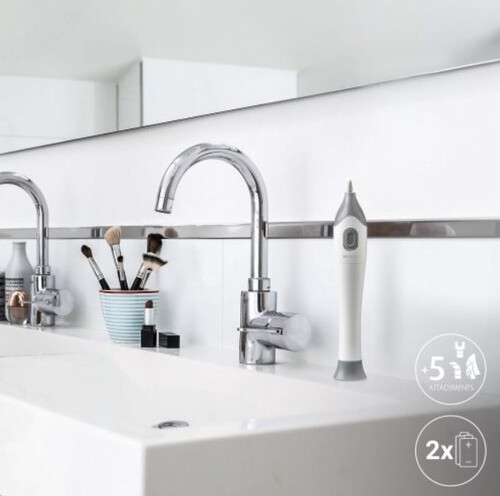 Комплект за маникюр и педикюр Medisana MP 810