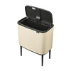 Кош за смет Brabantia Bo Touch 36L Soft Beige-megahome.bg