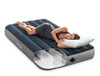 Надуваем дюшек Intex Dura-Beam Single-High 64781-megahome.bg