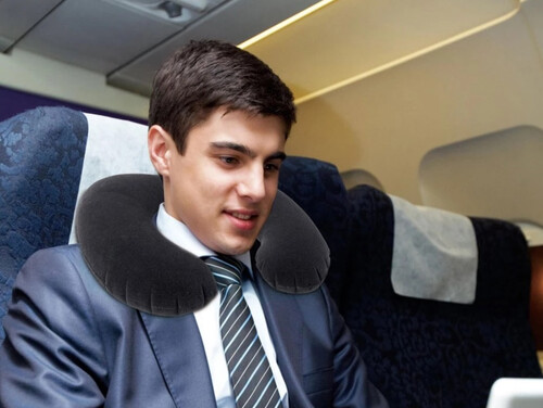 Надуваема възглавница за път Intex 68675