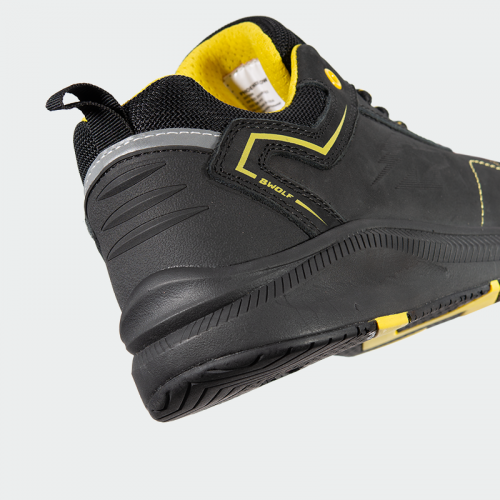 Ниски работни обувки с композитно бомбе BWOLF PHOENIX S3S –Черни