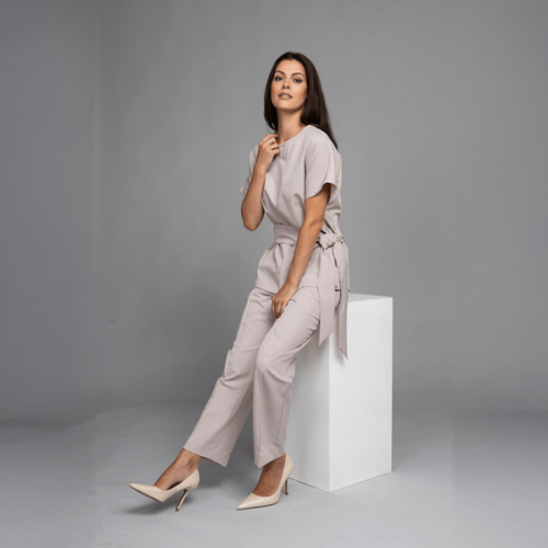 Медицински панталон Bwell Atelier ELLE - бежов