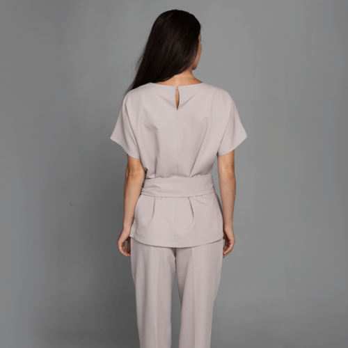 Медицинска туника Bwell Atelier SOFIA - бежова