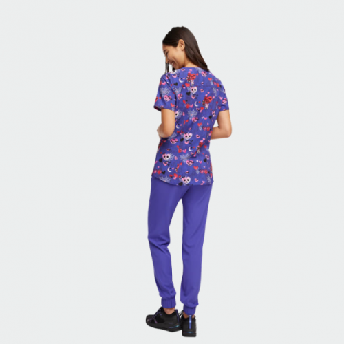 Медицинска туника Heartsoul HS821- Cheers Witches