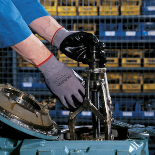 Нитрилни ръкавици Mapa ULTRANE 553 - черни