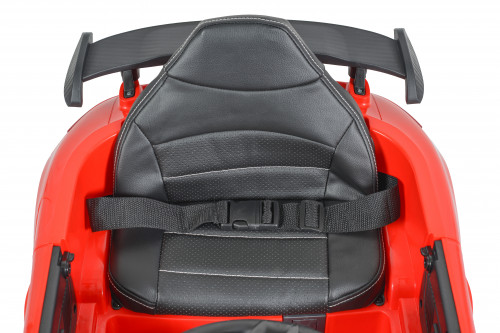 Акумулаторна кола Mercedes AMG GTR - цвят червен 011