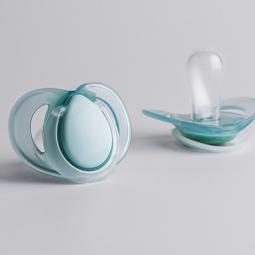 Залъгалки 0-6 месеца (2 бр.)Tommee Tippee Night Time - син