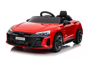 Акумулаторна кола Audi RS e-tron